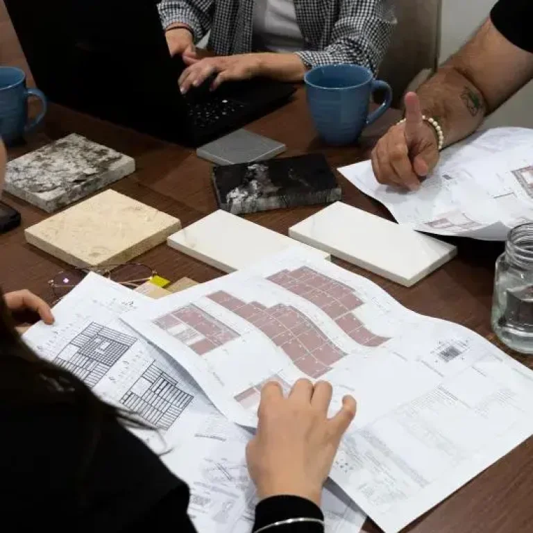 CARRUSEL-OFIcina_01_01